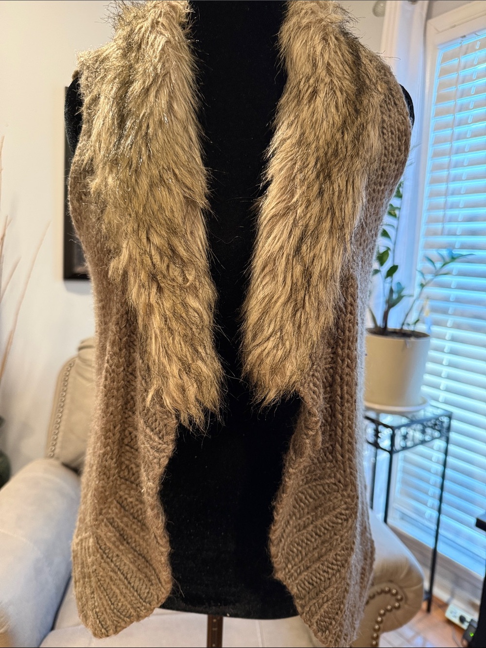 Fenn Wright Manson open-front knit sweater vest featuring a faux fur collar.